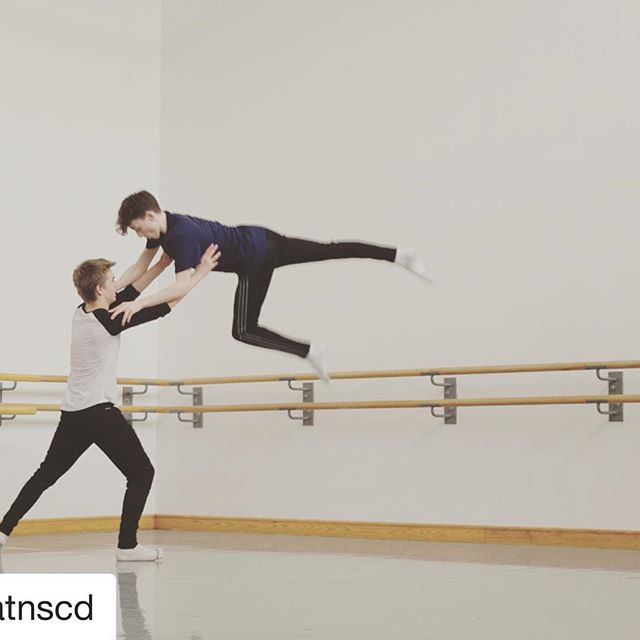@catnscd with @get_repost
・・・
Another great day with our choreographers! @maliphantworks @logiudicedance @fifiprata @thetribecompany  time for some R&R in prep for day 3
