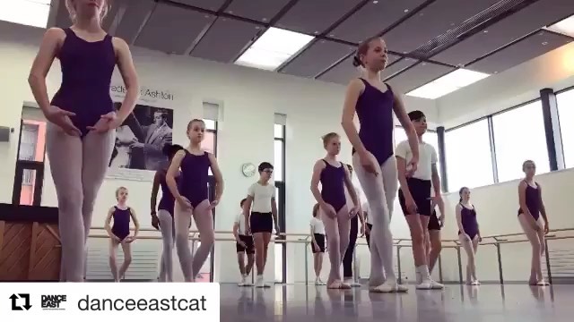 @danceeastcat ・・・
Today is.
Here is Group One hard at work during their ballet class!